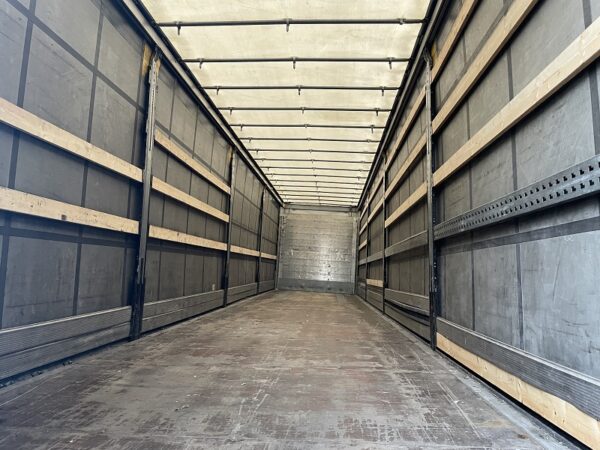 Schmitz Cargobull Planauflieger SCS 24/L – Bild 4