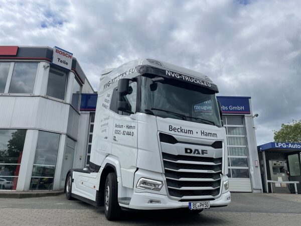 LKW DAF XG 530 FT mit Schub-und Kipphydraulik + Kompressor - PH 50