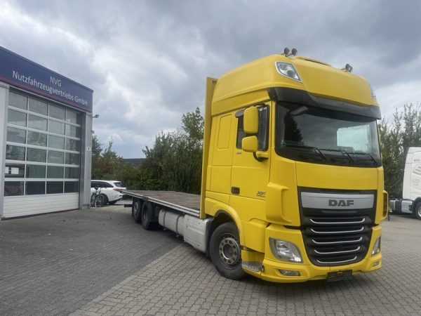 LKW DAF XF 460 FAR LowDeck Pritsche – Bild 4