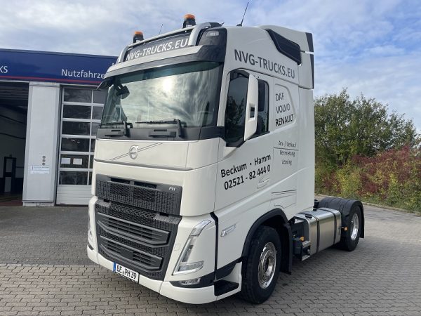 LKW Volvo FH 500 Globetrotter mit 2-Leitung HY - PH 39